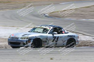 media/May-01-2022-CalClub SCCA (Sun) [[03a481c204]]/Group 5/Race (Offramp)/